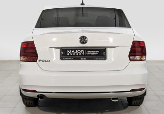 Подержанный автомобиль Volkswagen Polo Sedan 2020 года (6 фото)