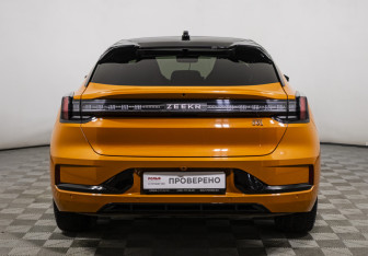 Подержанный автомобиль Zeekr 001 2023 года (6 фото)