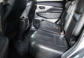 Подержанный автомобиль Nissan Murano Suv 2017 года (21 фото)