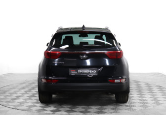 Подержанный автомобиль Kia Sportage 2017 года (6 фото)