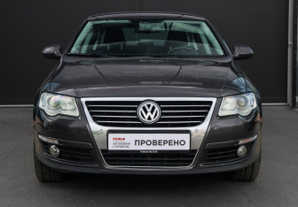 Подержанный автомобиль Volkswagen Passat Sedan 2008 года (2 фото)