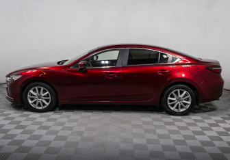 Подержанный автомобиль Mazda 6 Sedan 2018 года (8 фото)