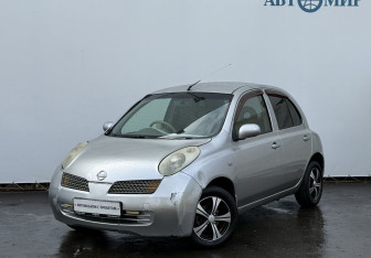 Подержанный автомобиль Nissan March Hatchback 2002 года (1 фото)