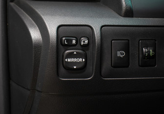 Подержанный автомобиль Toyota Camry Sedan 2006 года (20 фото)