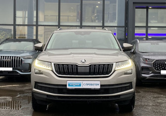 Подержанный автомобиль Skoda Kodiaq 2019 года (2 фото)