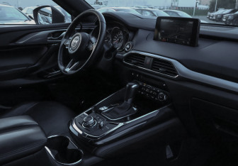 Подержанный автомобиль Mazda CX-9 2018 года (9 фото)