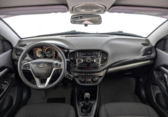 Подержанный автомобиль LADA (ВАЗ) Vesta Sedan 2021 года (14 фото)