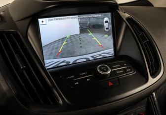 Подержанный автомобиль Ford Kuga 2017 года (13 фото)