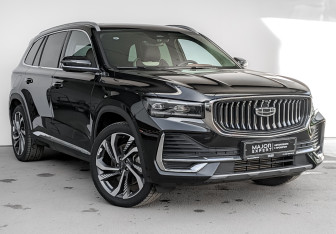 Подержанный автомобиль Geely Monjaro 2024 года (3 фото)
