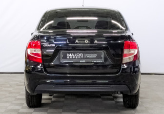 Подержанный автомобиль LADA (ВАЗ) Granta Sedan 2023 года (6 фото)