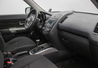 Подержанный автомобиль Kia Soul 2012 года (9 фото)
