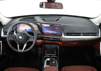 Новый BMW X1 2025 (11 фото)