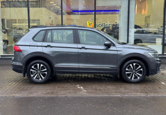 Подержанный автомобиль Volkswagen Tiguan 2021 года (4 фото)