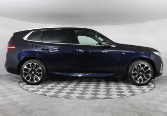 Подержанный автомобиль BMW X3 2025 года (6 фото)