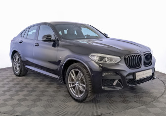 Подержанный автомобиль BMW X4 2021 года (3 фото)
