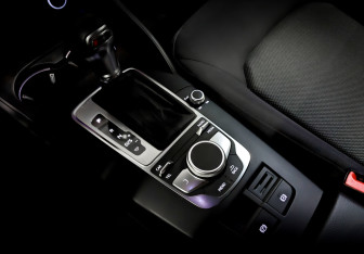 Подержанный автомобиль Audi A3 Sedan 2020 года (26 фото)