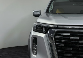 Подержанный автомобиль Changan Hunter Plus 2023 года (16 фото)