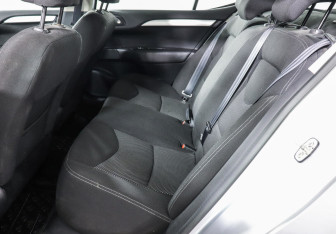 Подержанный автомобиль Citroen C4 Sedan 2014 года (9 фото)