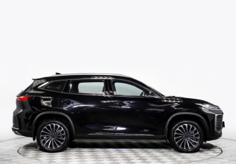 Подержанный автомобиль Exeed TXL 2023 года (4 фото)