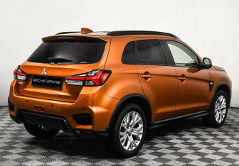 Подержанный автомобиль Mitsubishi ASX 2020 года (5 фото)