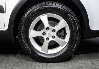 Подержанный автомобиль Suzuki SX4 Hatchback 2014 года (20 фото)