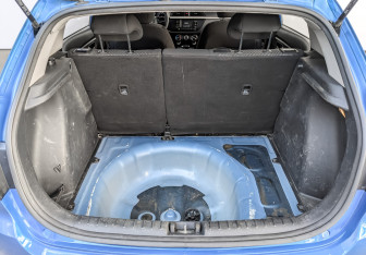 Подержанный автомобиль Kia Rio Hatchback 2020 года (10 фото)