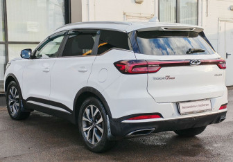 Подержанный автомобиль Chery Tiggo 7 Pro 2021 года (7 фото)
