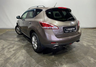 Подержанный автомобиль Nissan Murano Suv 2012 года (6 фото)