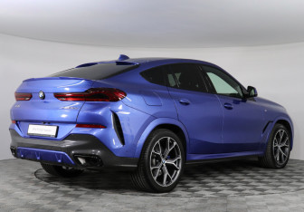 Подержанный автомобиль BMW X6 2020 года (2 фото)