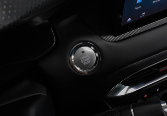 Подержанный автомобиль Kaiyi E5 2023 года (20 фото)