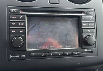 Подержанный автомобиль Nissan Qashqai 2012 года (12 фото)