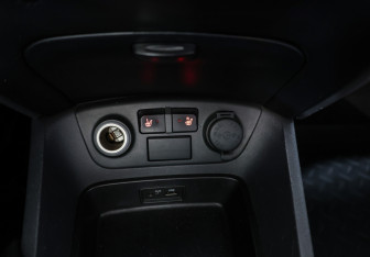 Подержанный автомобиль Kia Rio Sedan 2010 года (18 фото)