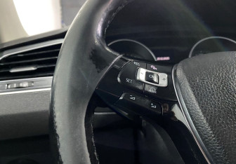 Подержанный автомобиль Volkswagen Tiguan 2017 года (15 фото)