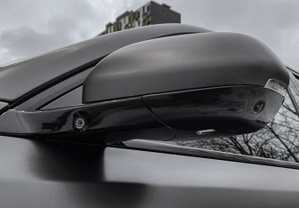 Подержанный автомобиль LiXiang L7 2024 года (12 фото)