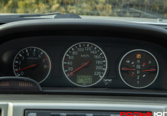 Подержанный автомобиль Nissan X-Trail 2006 года (10 фото)