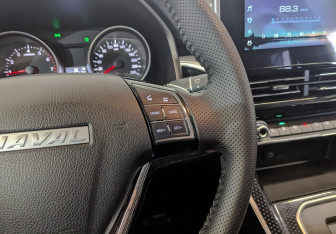 Подержанный автомобиль Haval M6 2023 года (28 фото)