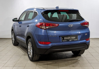 Подержанный автомобиль Hyundai Tucson 2016 года (7 фото)