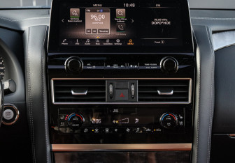 Подержанный автомобиль Nissan Patrol 2022 года (15 фото)