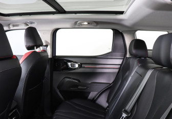 Подержанный автомобиль Haval H3 2024 года (12 фото)