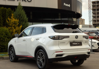 Подержанный автомобиль Changan CS55PLUS 2024 года (5 фото)
