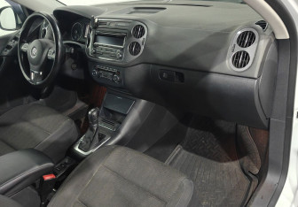 Подержанный автомобиль Volkswagen Tiguan 2014 года (10 фото)