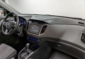 Подержанный автомобиль Hyundai Creta 2018 года (19 фото)