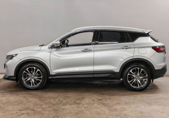 Подержанный автомобиль Geely Coolray 2021 года (8 фото)