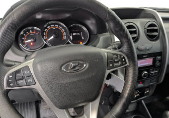 Подержанный автомобиль LADA (ВАЗ) Largus Wagon 2021 года (27 фото)