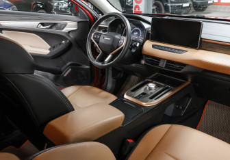 Подержанный автомобиль Haval Jolion 2023 года (11 фото)