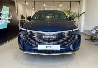 Новый Haval F7 2025 (3 фото)