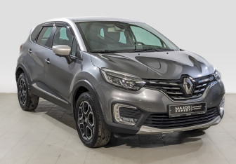 Подержанный автомобиль Renault Kaptur 2021 года (3 фото)