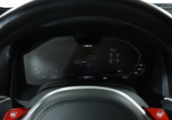 Подержанный автомобиль BMW M8 Sedan 2019 года (11 фото)