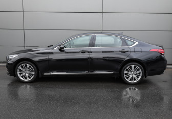 Подержанный автомобиль Genesis G80 2020 года (7 фото)