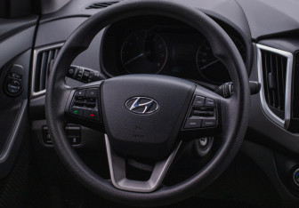 Подержанный автомобиль Hyundai Creta 2020 года (15 фото)